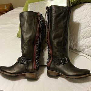 Brand new Freebird size 10 Lancaster leather boots in Black